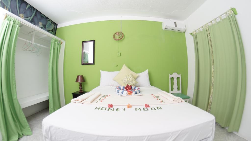 Bourbon Beach Jamaica Hotell Negril Exteriör bild