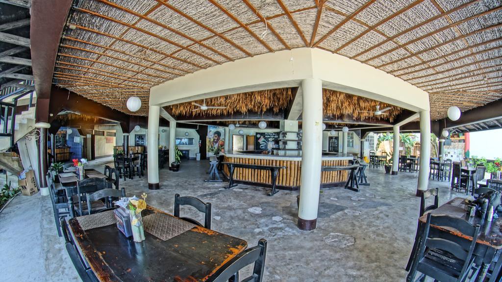 Bourbon Beach Jamaica Hotell Negril Exteriör bild