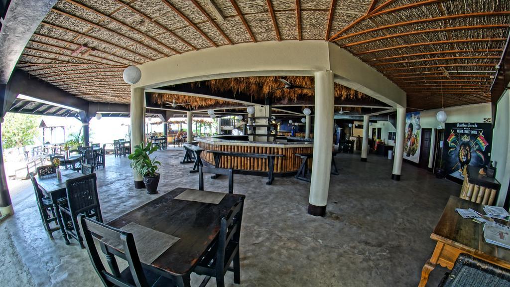 Bourbon Beach Jamaica Hotell Negril Exteriör bild