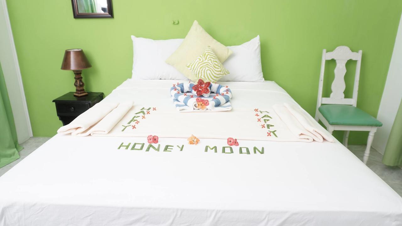 Bourbon Beach Jamaica Hotell Negril Exteriör bild
